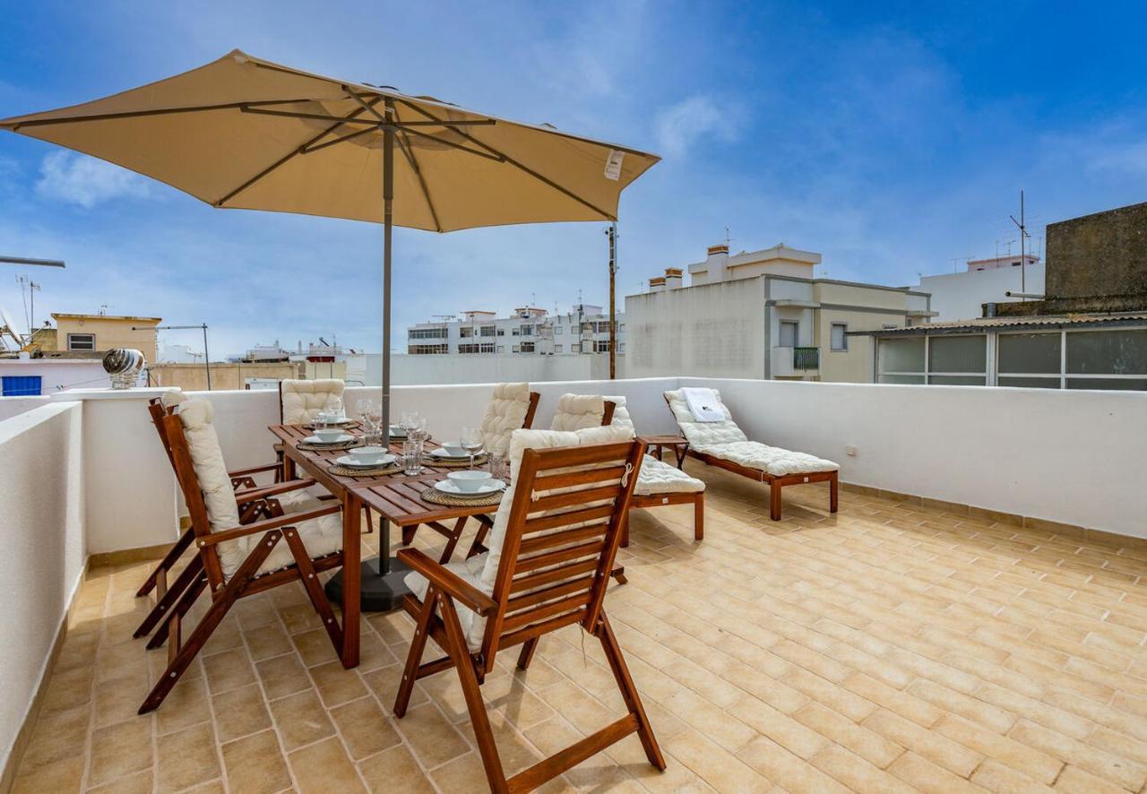 Tia Anica House I - Apartment With Terrace In Central Fuseta Beach Village Eksteriør billede