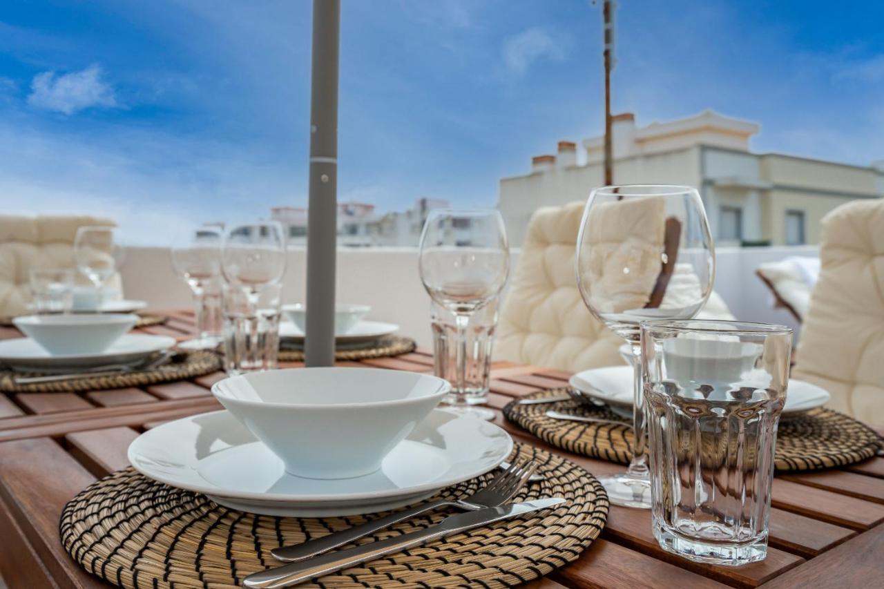 Tia Anica House I - Apartment With Terrace In Central Fuseta Beach Village Eksteriør billede