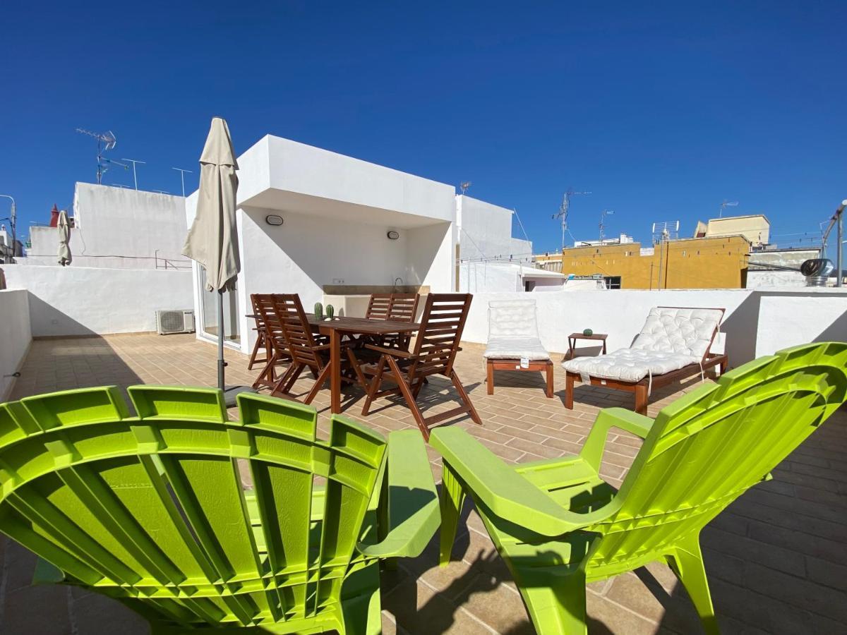 Tia Anica House I - Apartment With Terrace In Central Fuseta Beach Village Eksteriør billede